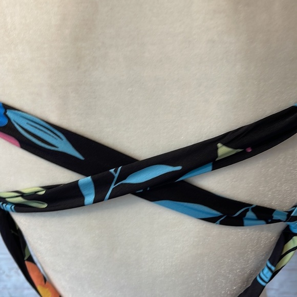 Modcloth bikini top - Picture 5 of 8